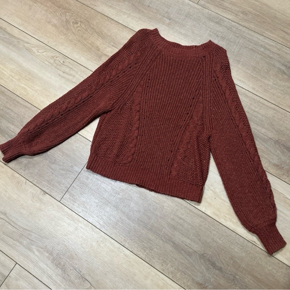 XS Burgundy Rust Chunky Cable Knit Sweater (MAKE AN OFFER) - Picture 3 of 4